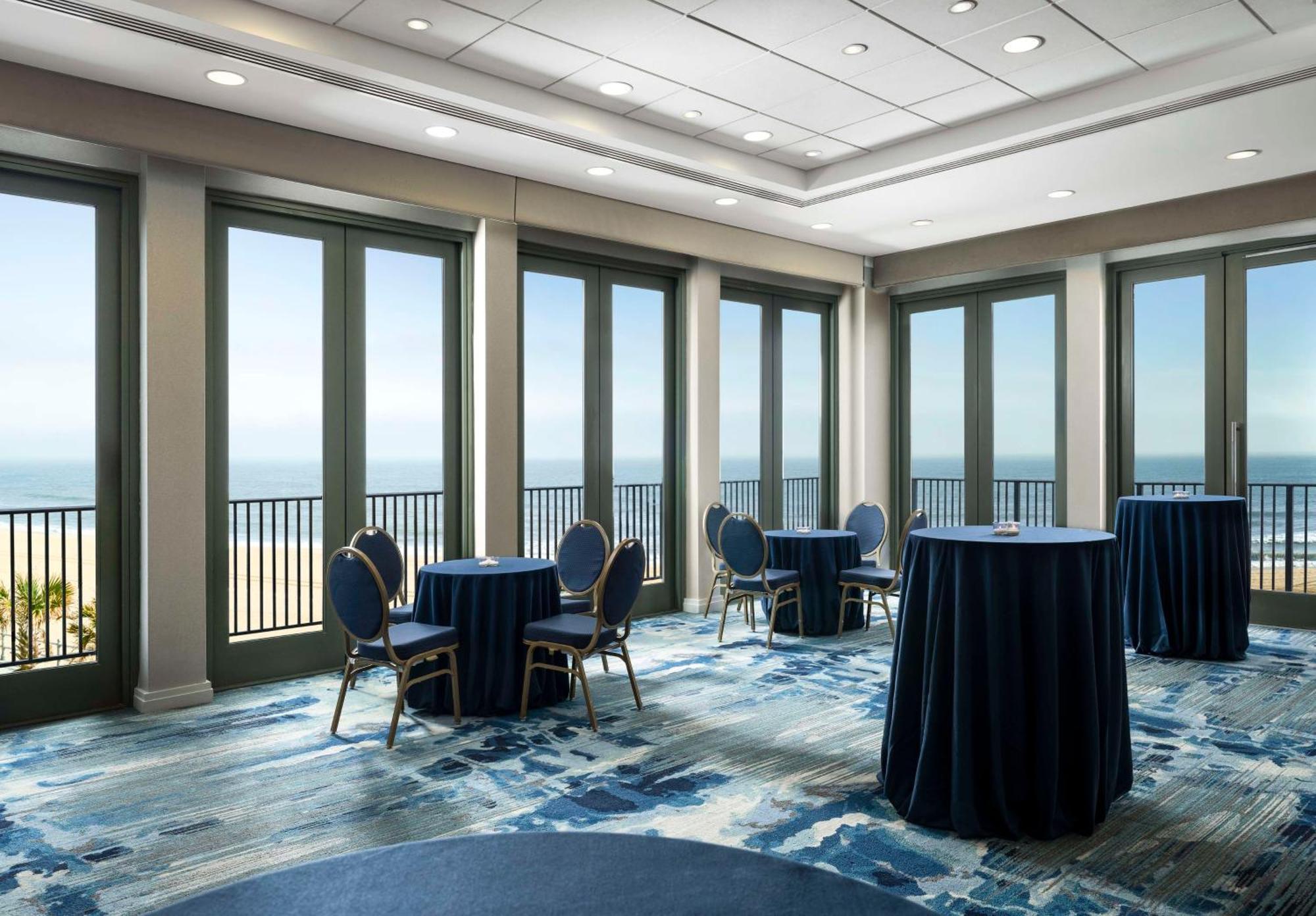 Hilton Virginia Beach Oceanfront Esterno foto