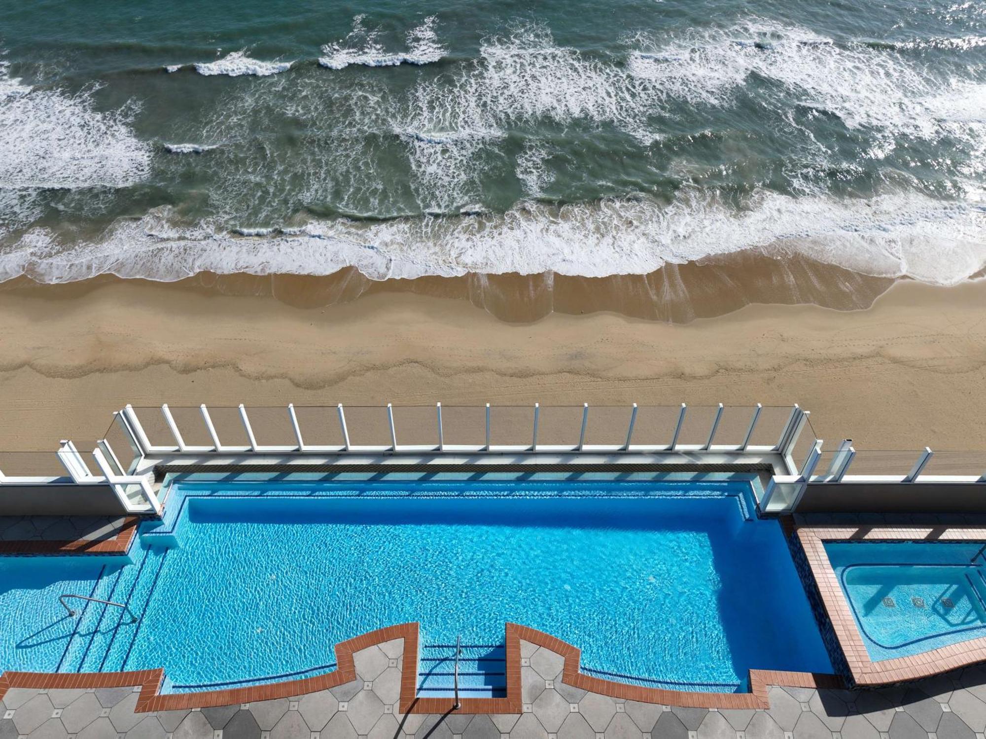 Hilton Virginia Beach Oceanfront Esterno foto